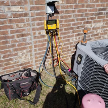 An Emergency Air Conditioner Repair